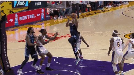 开云体育平台-37岁老兵再度血拼40分钟 皇帝倒地令众人心头一紧